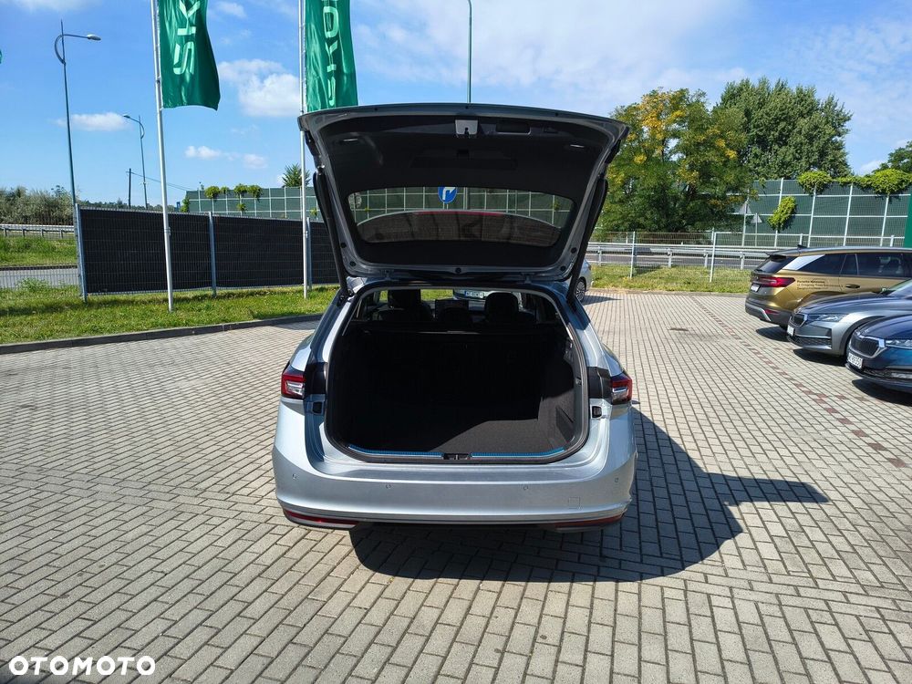 Skoda Superb 2.0 TSI L&K DSG - 8