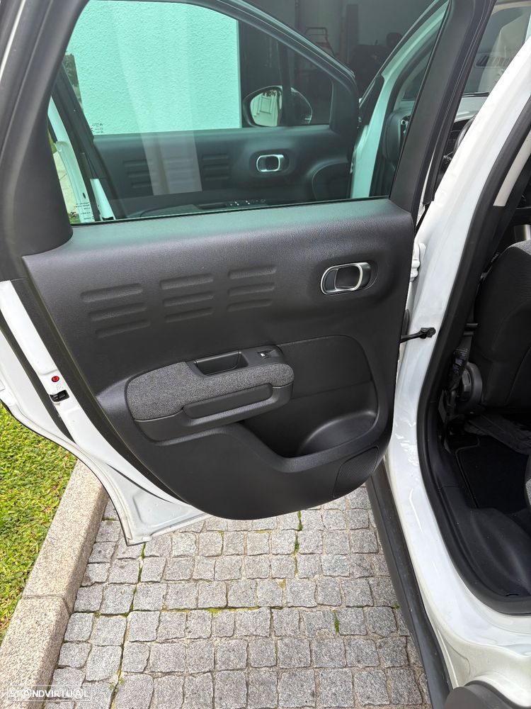 Citroën C3 Aircross 1.2 PureTech Origins - 4