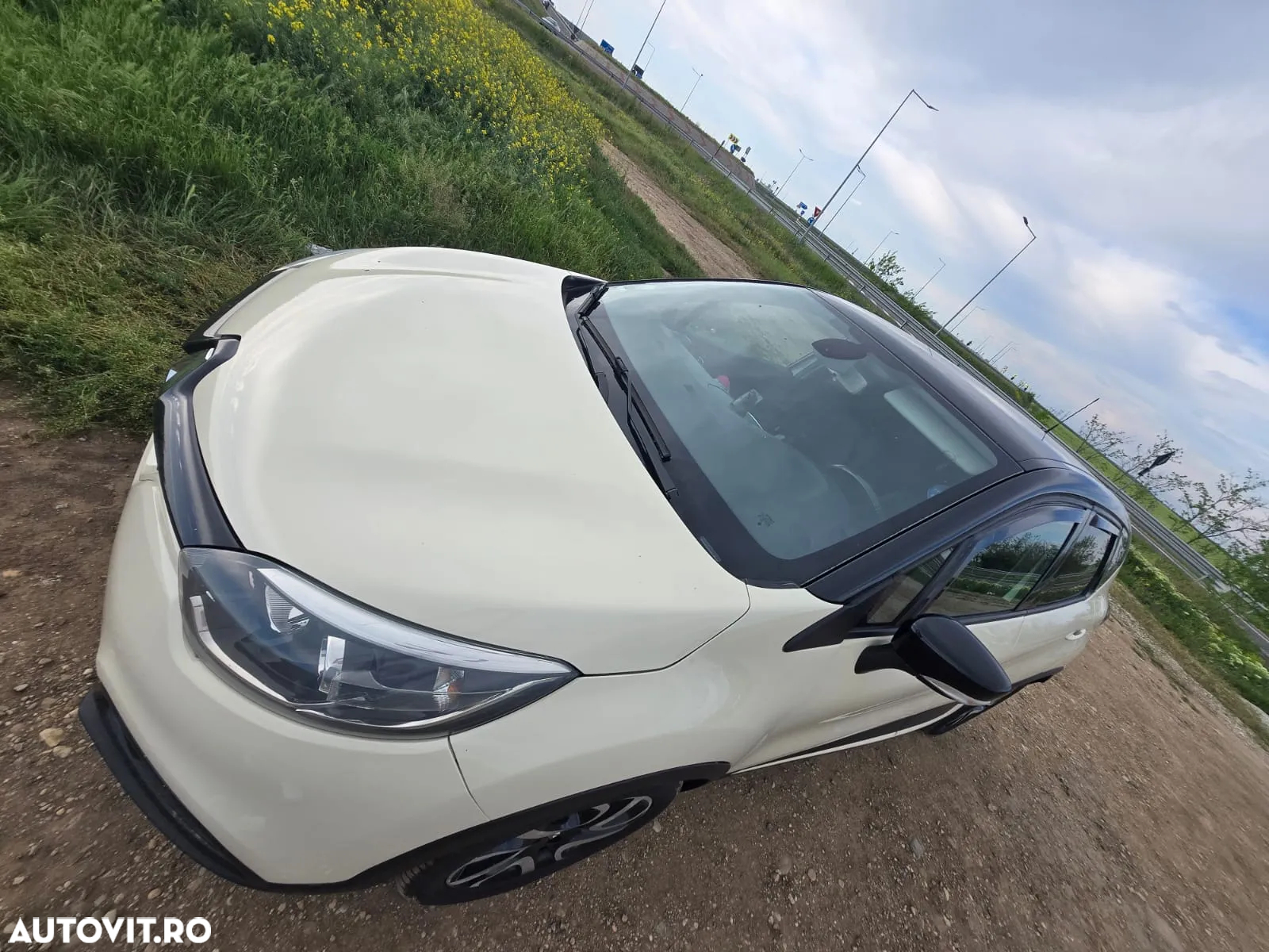 Renault Captur - 4