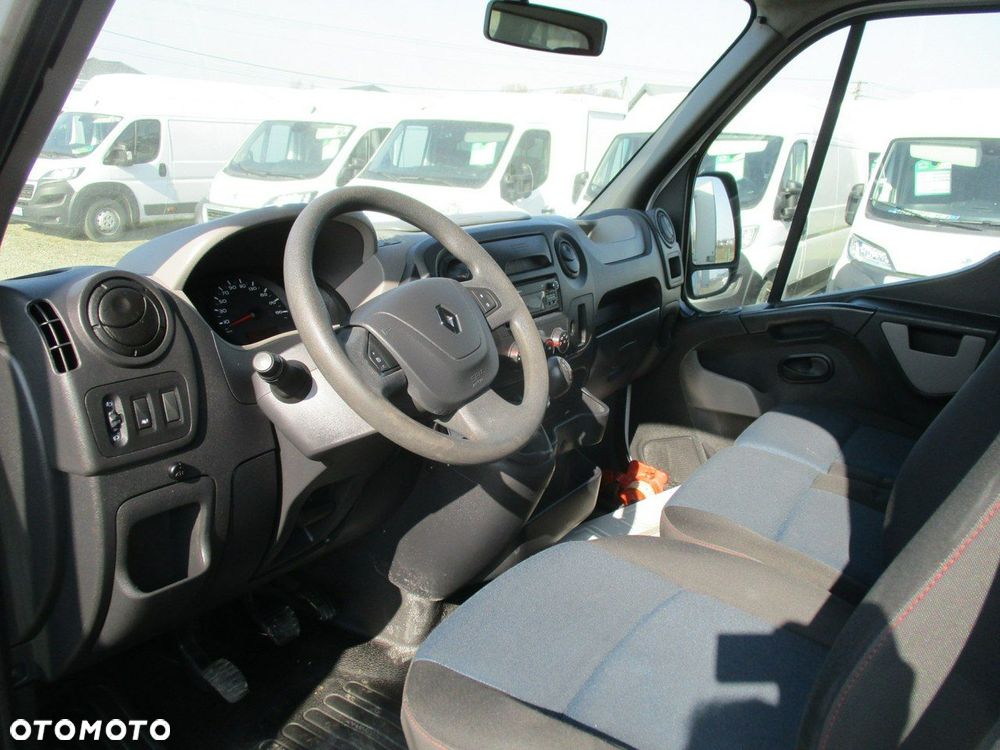 Renault Master - 5