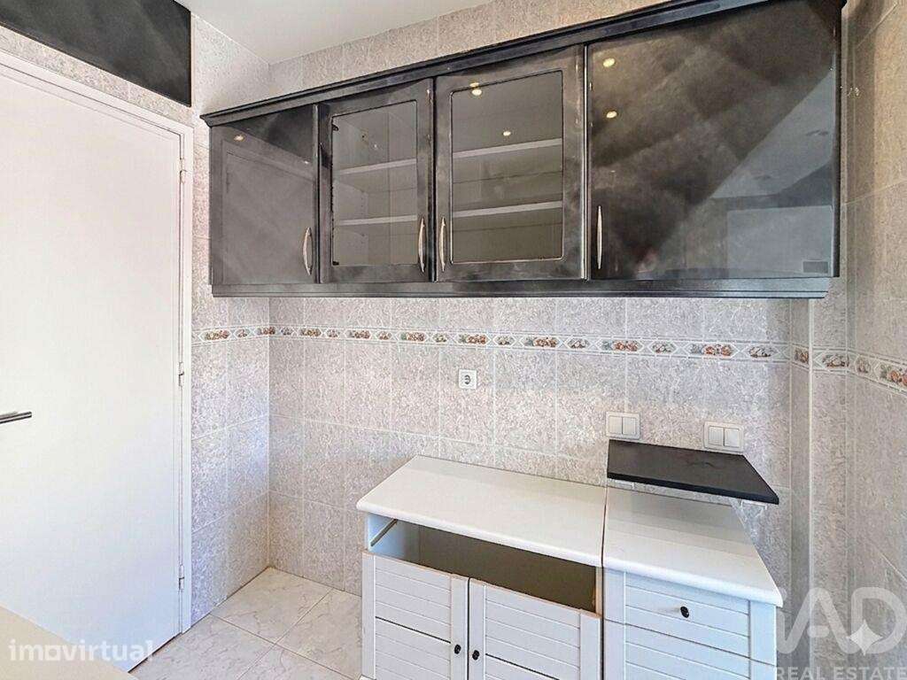Apartamento T2 em Cacém e São Marcos de 65 m2 - Grande imagem: 2/23
