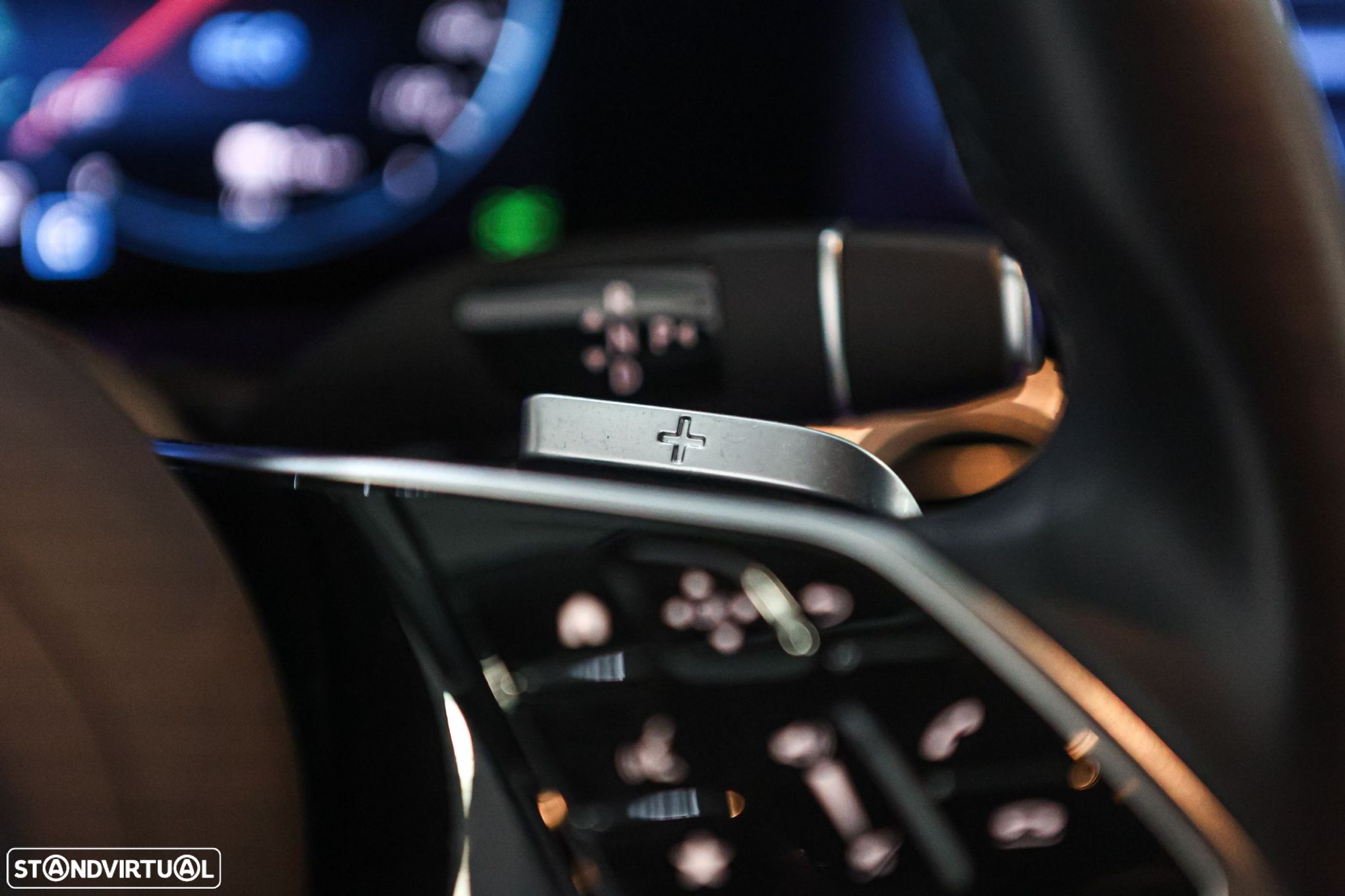 Mercedes-Benz E 300 de Exclusive Line 4Matic - 30