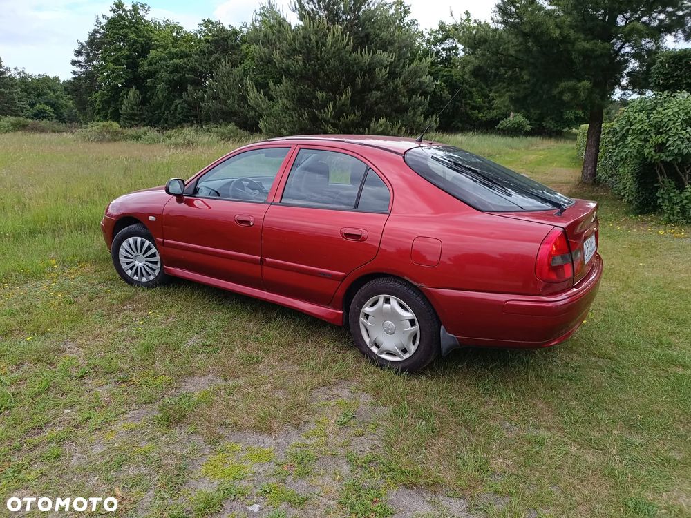 Mitsubishi Carisma 1.6 Classic - 4