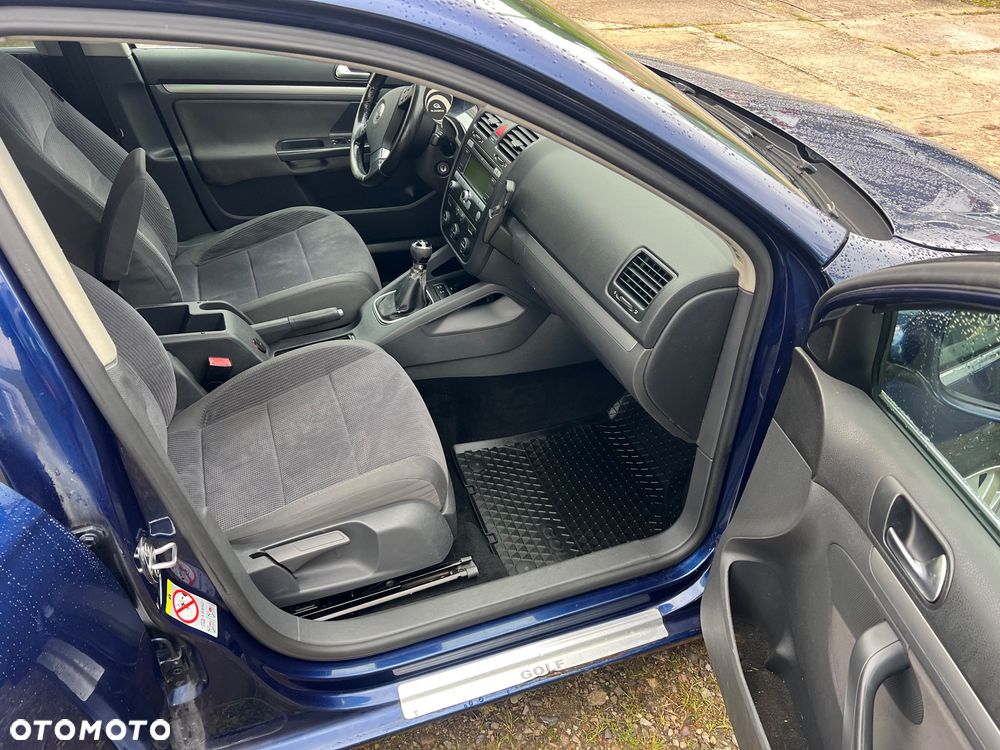 Volkswagen Golf 1.9 TDI Comfortline - 24
