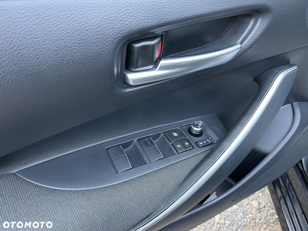 Toyota Corolla 1.8 Hybrid Comfort - 25