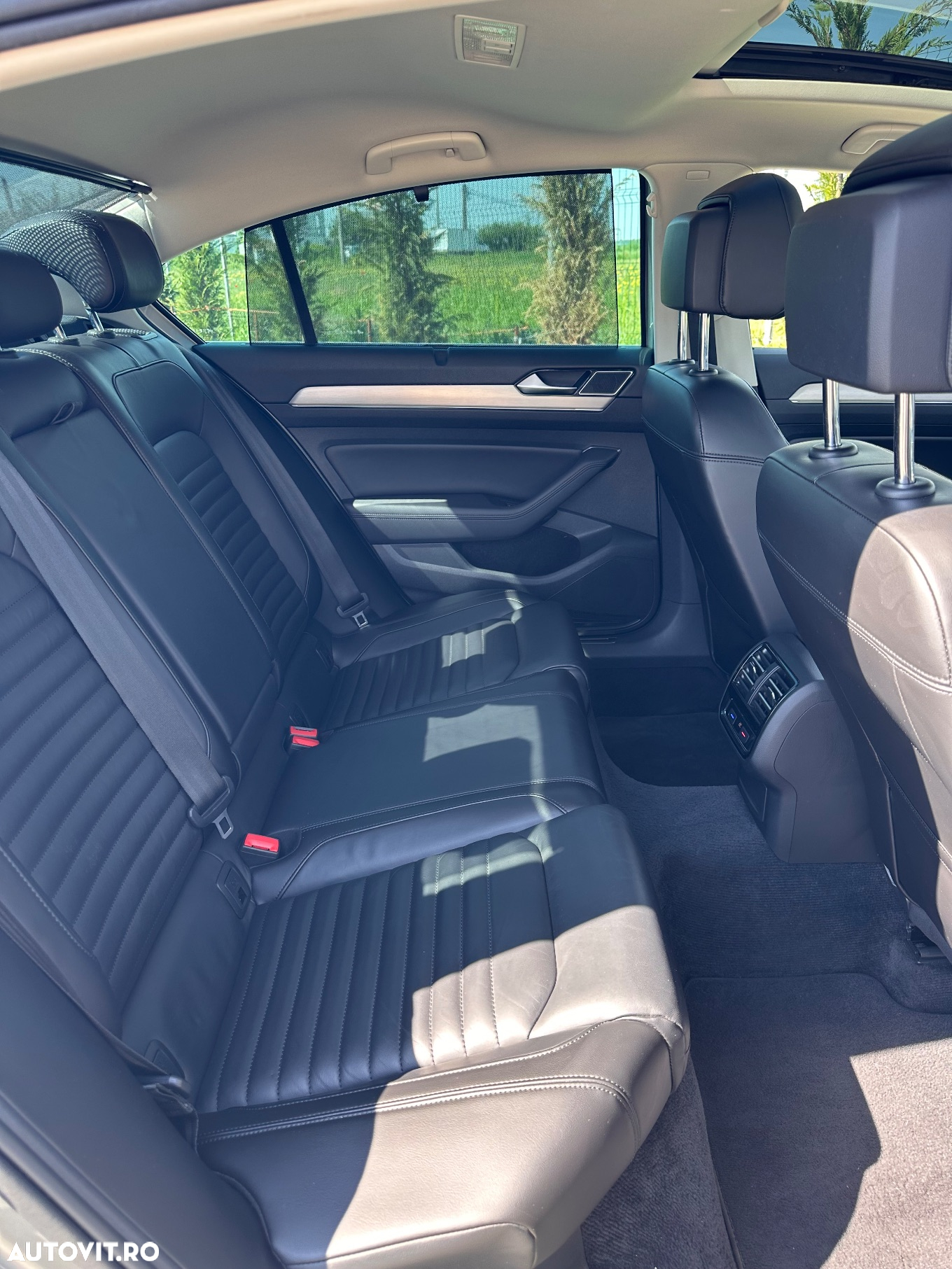 Volkswagen Passat Variant 2.0 BiTDI 4Mot DSG Highline - 10