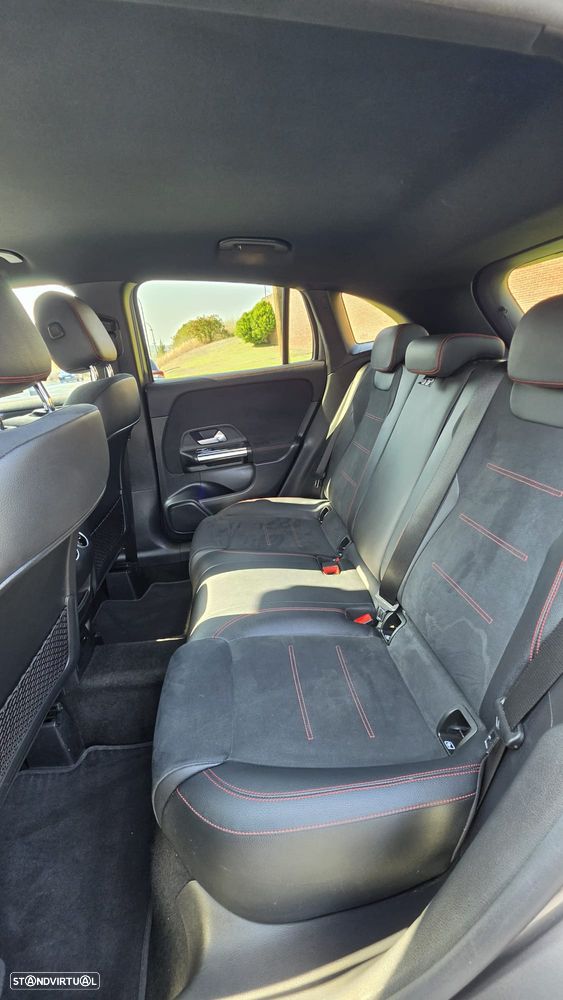 Mercedes-Benz GLA 250 e 8G-DCT AMG Line - 14