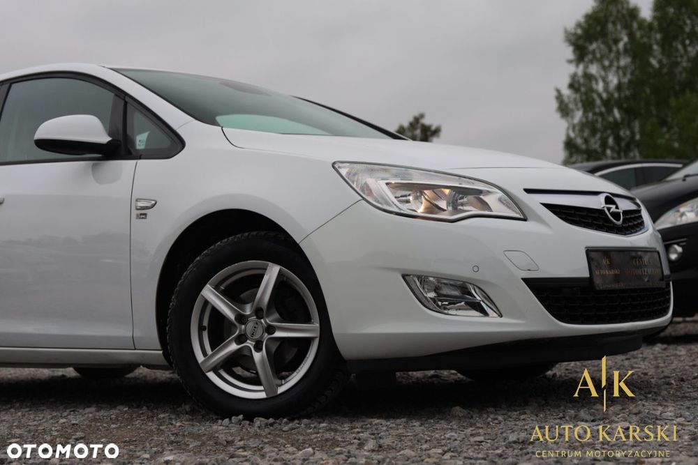Opel Astra - 12