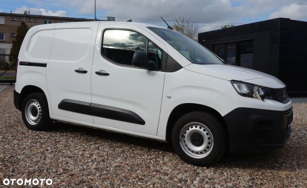 Peugeot PARTNER VAN 3 osobowy VAT-1 MOCNY SILNIK 1.6HDI 100KM EURO-6 - 39