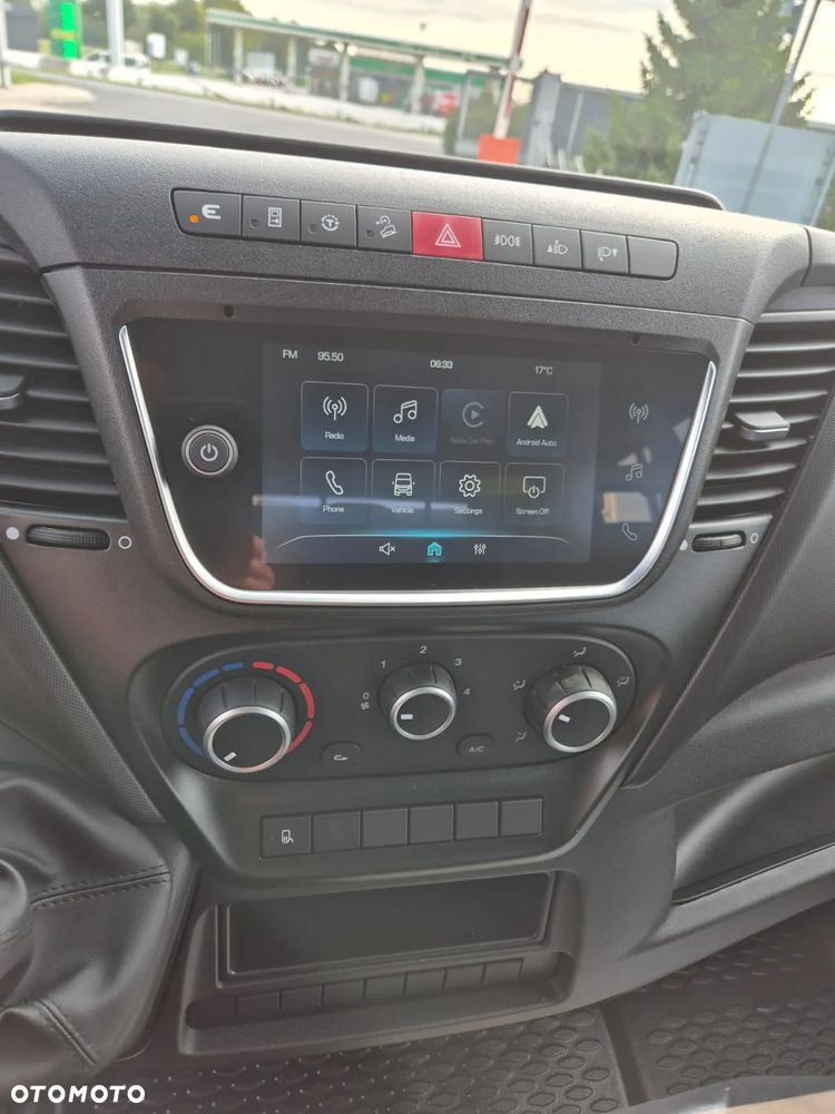 Iveco Daily / Pewny partner w biznesie ! - 18