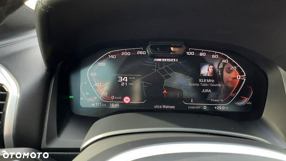 BMW Seria 8 M850i xDrive - 23
