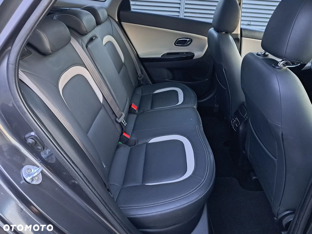 Kia Ceed 1.6 GDI XL DCT - 26