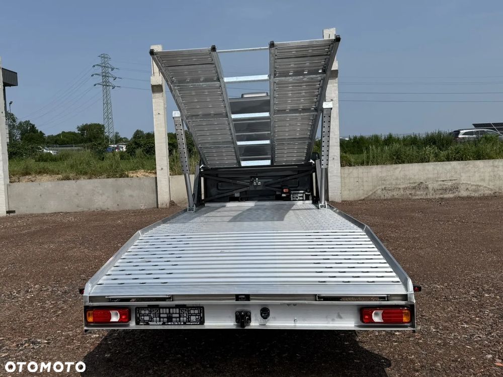 Iveco Daily 70C21A8P Laweta na dwa auta - 17