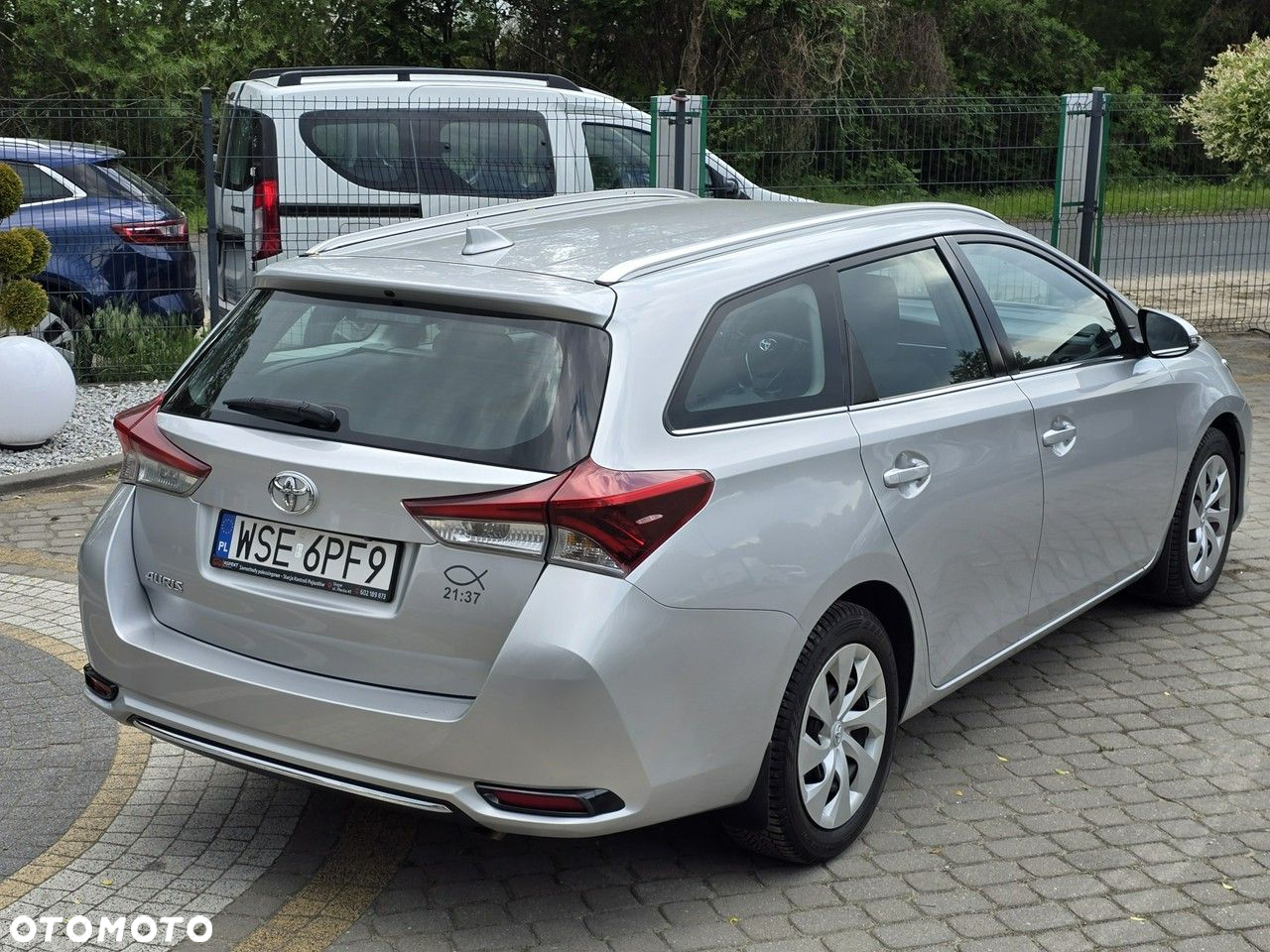 Toyota Auris - 11