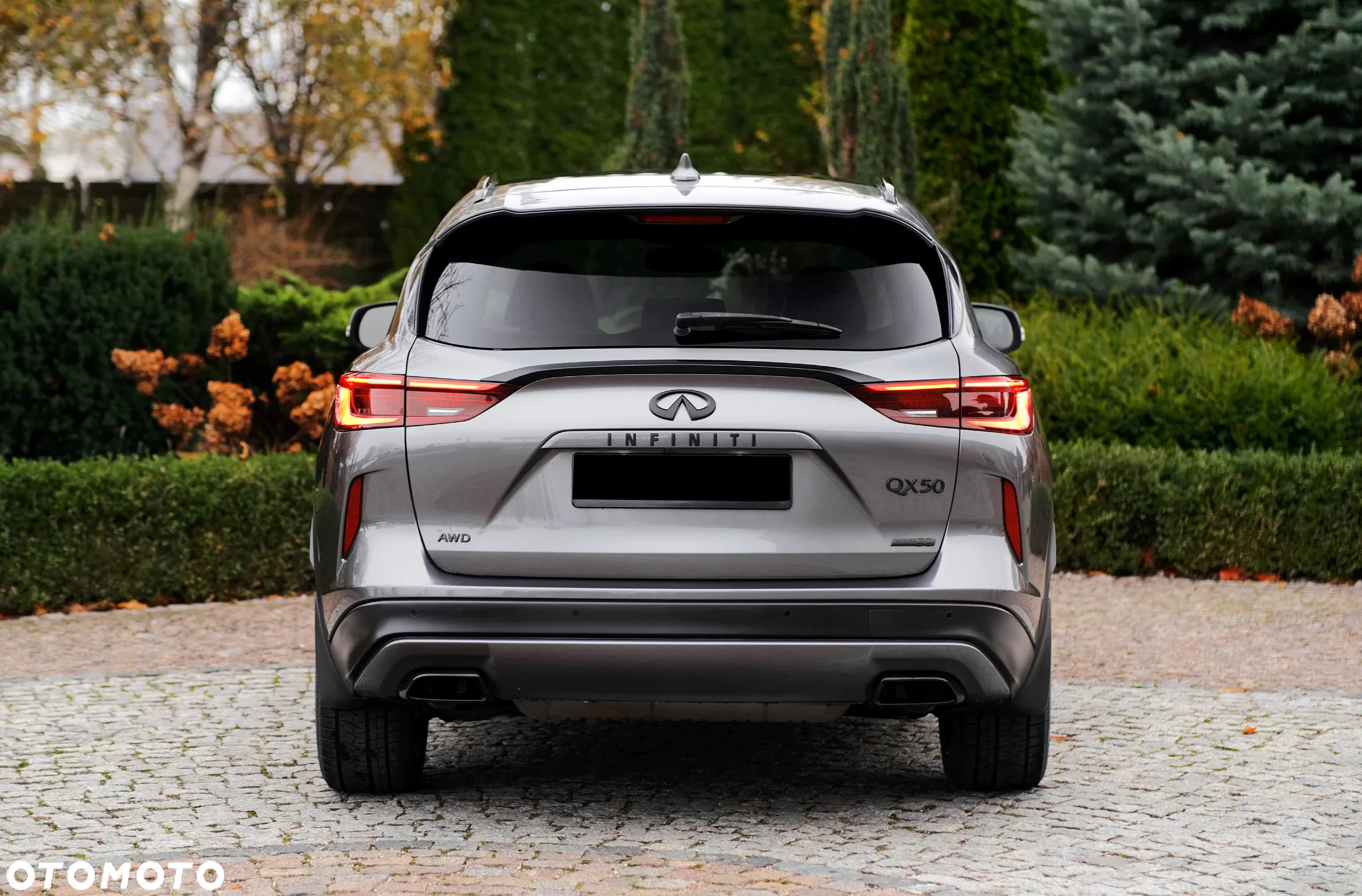Infiniti QX50 - 11