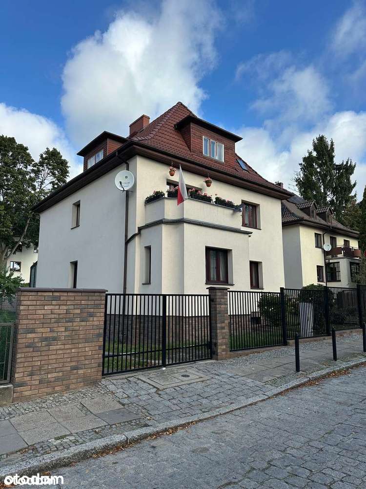 2 pokoje 42m2, garaż w cenie, ogródek, piwnica, 100m od parku Kasprow.