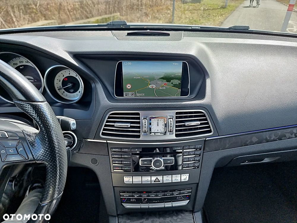 Mercedes-Benz Klasa E - 28