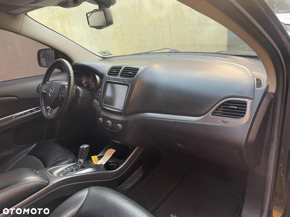 Dodge Journey - 16