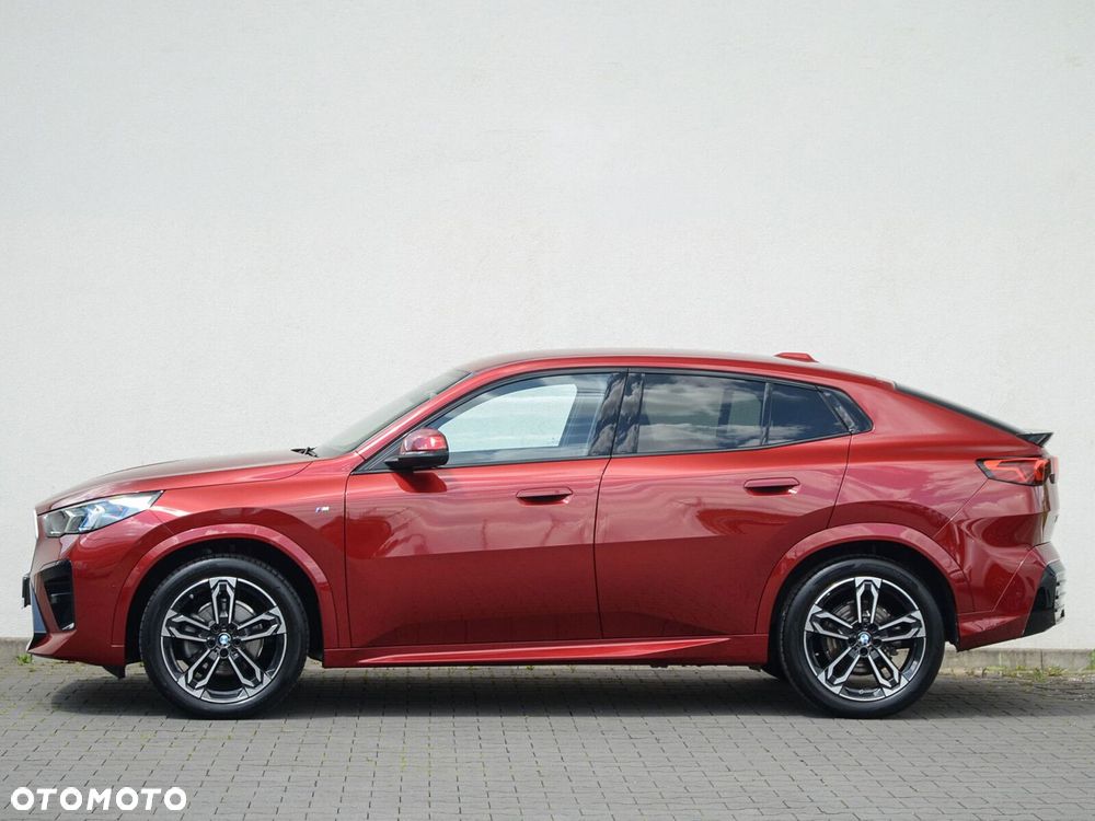 BMW X2 - 8