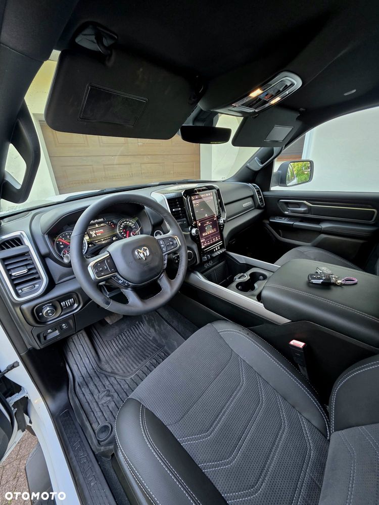 Dodge RAM - 13