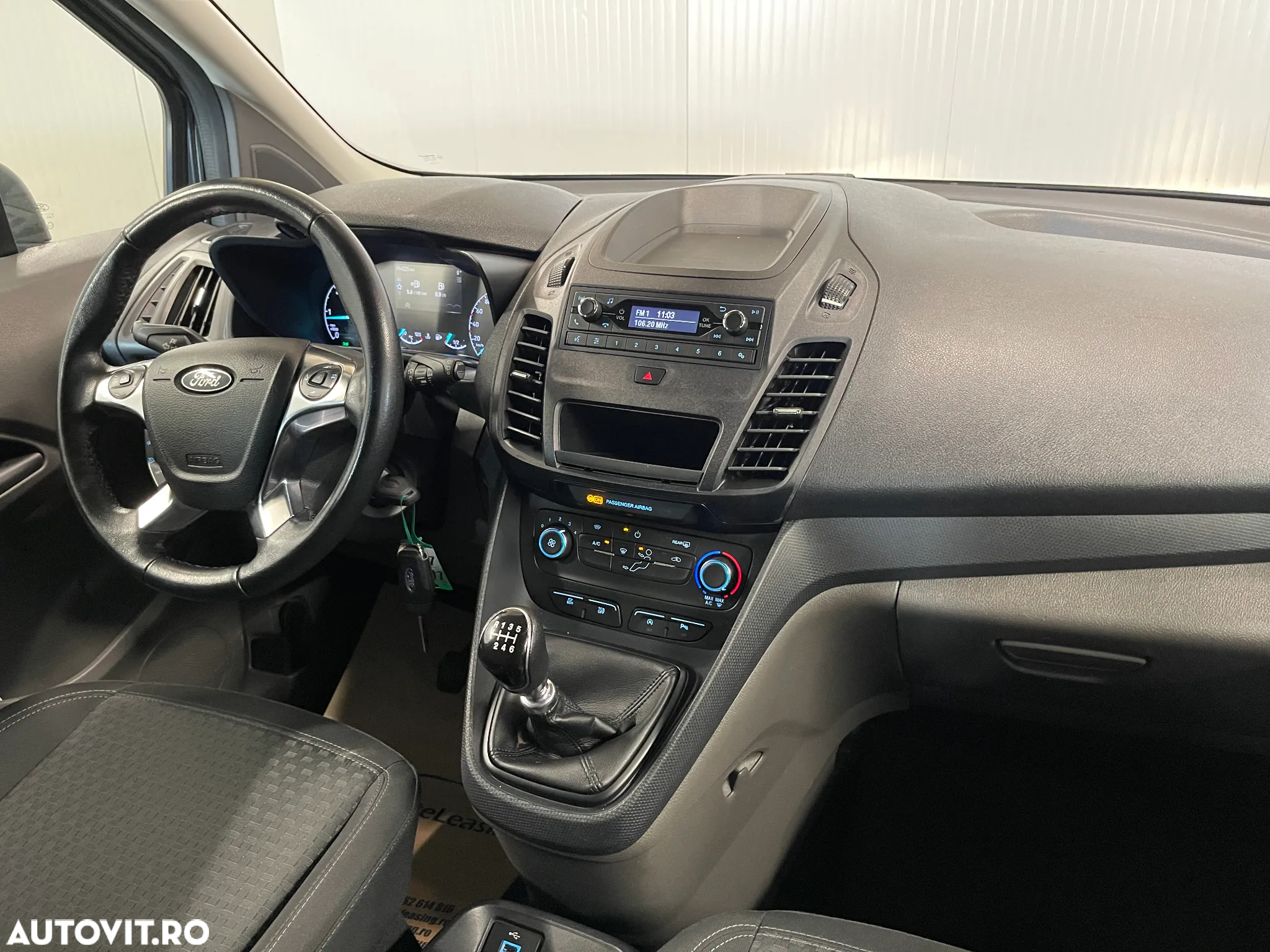 Ford Transit Connect 1.5 EcoBlue 120CP 6MT Kombi L1 Titanium - 8