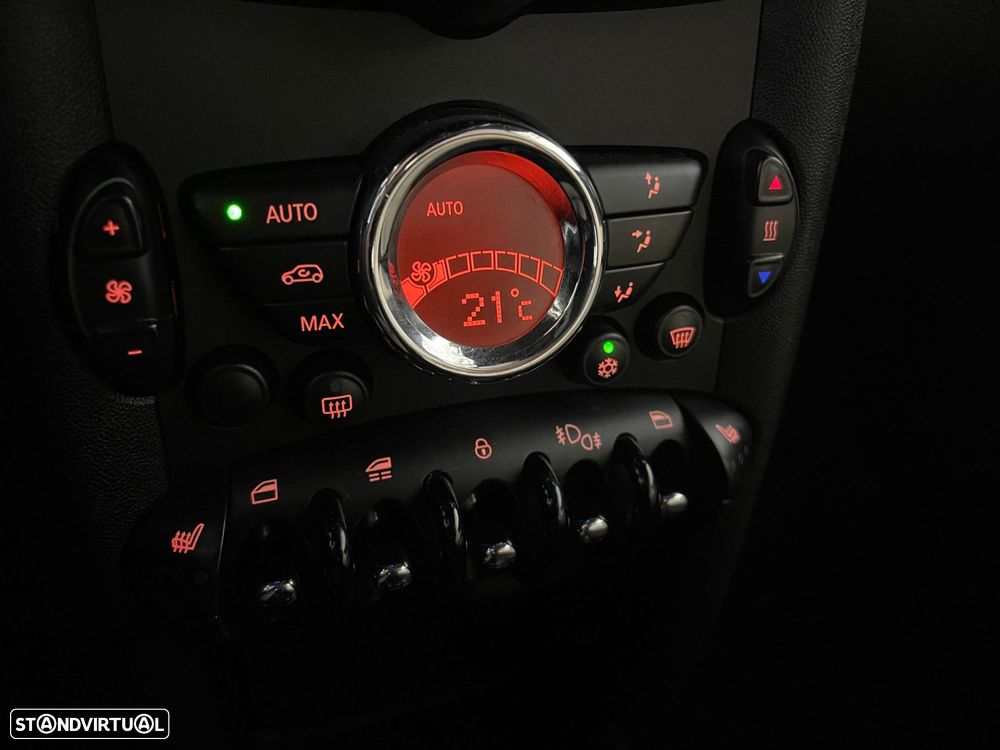 MINI Cabrio Cooper D - 27