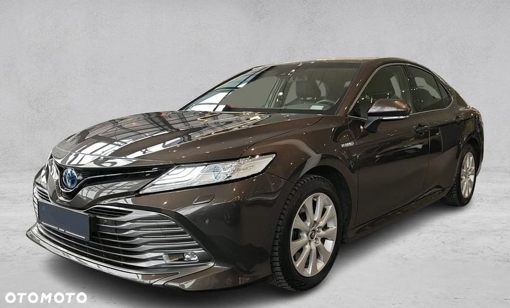 Toyota Camry Executive - 1
