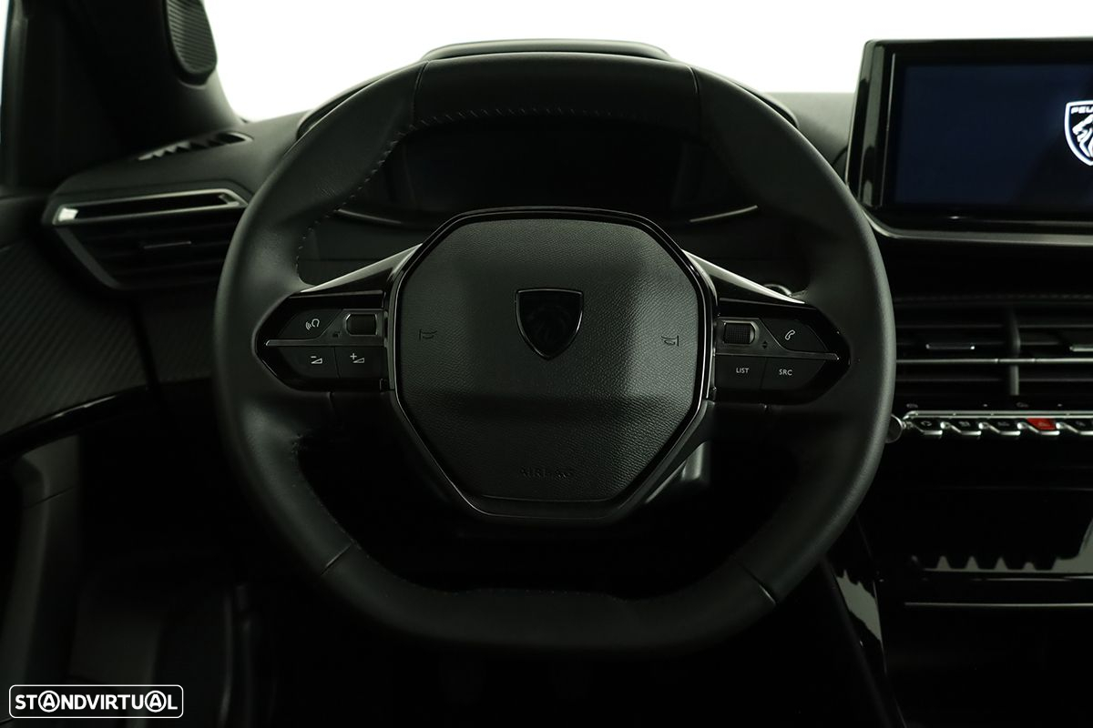 Peugeot 2008 1.2 PureTech Allure - 15