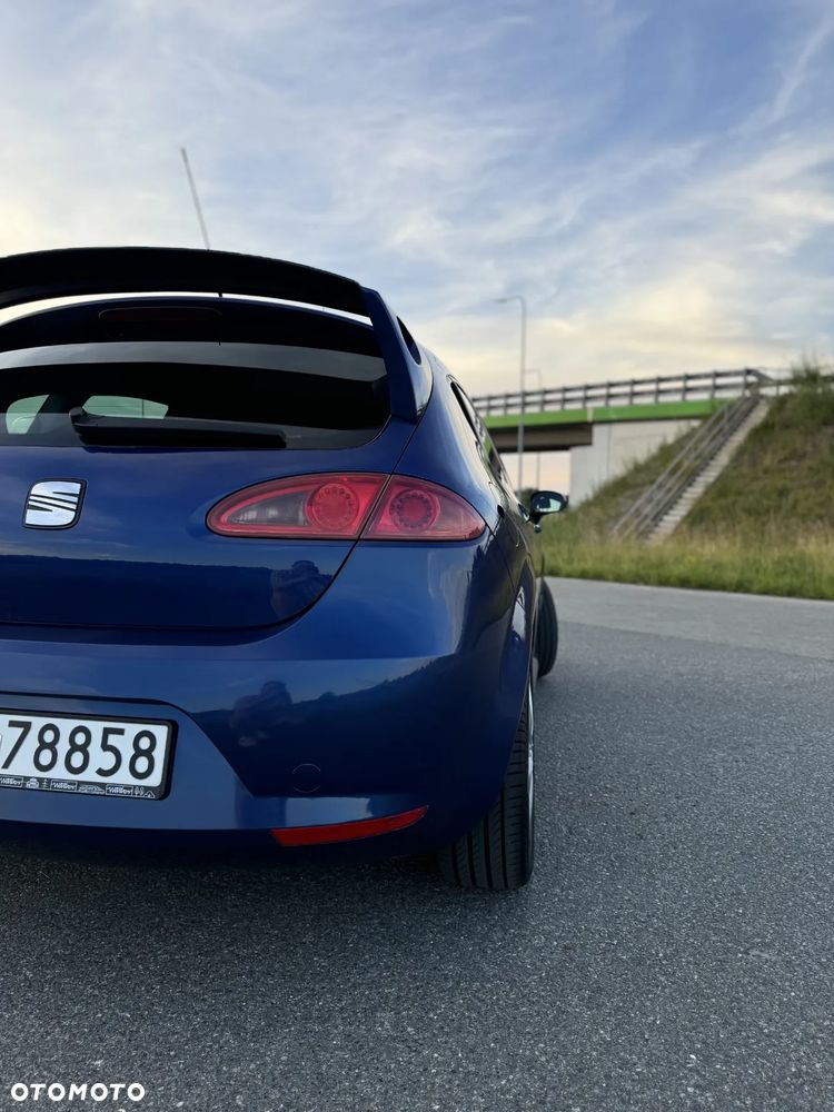 Seat Leon 2.0 TDI DPF Stylance - 8