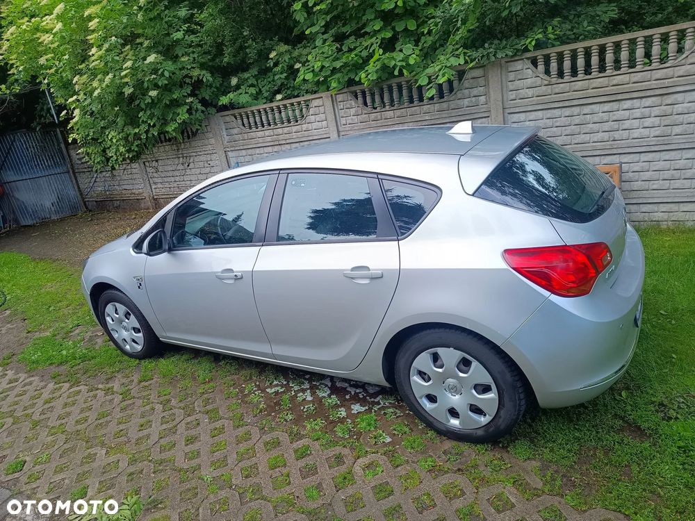 Opel Astra 1.4 T Essentia - 5