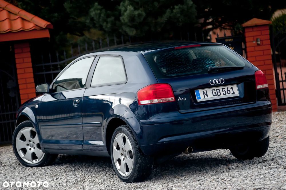 Audi A3 3-drzwiowe 1.6 Ambition - 27