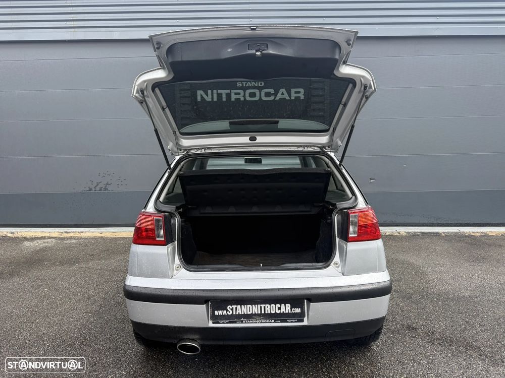 Seat IBIZA 6K2 1.9 TDI SPORT 110.CV C/ EXTRAS - 20