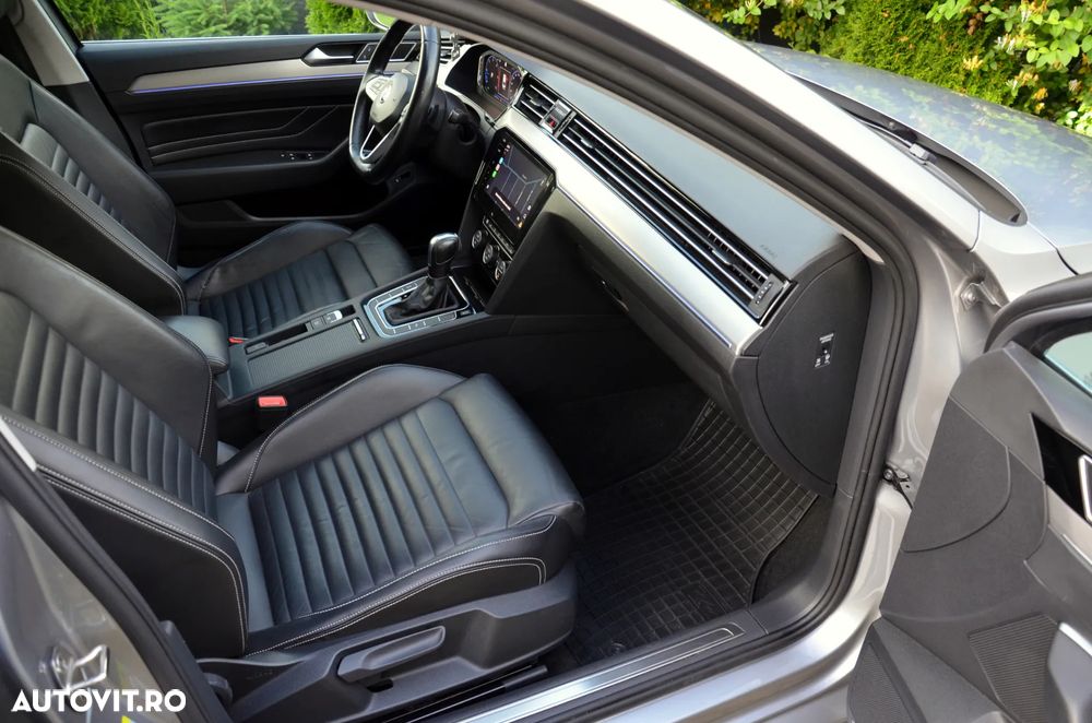 Volkswagen Passat - 19