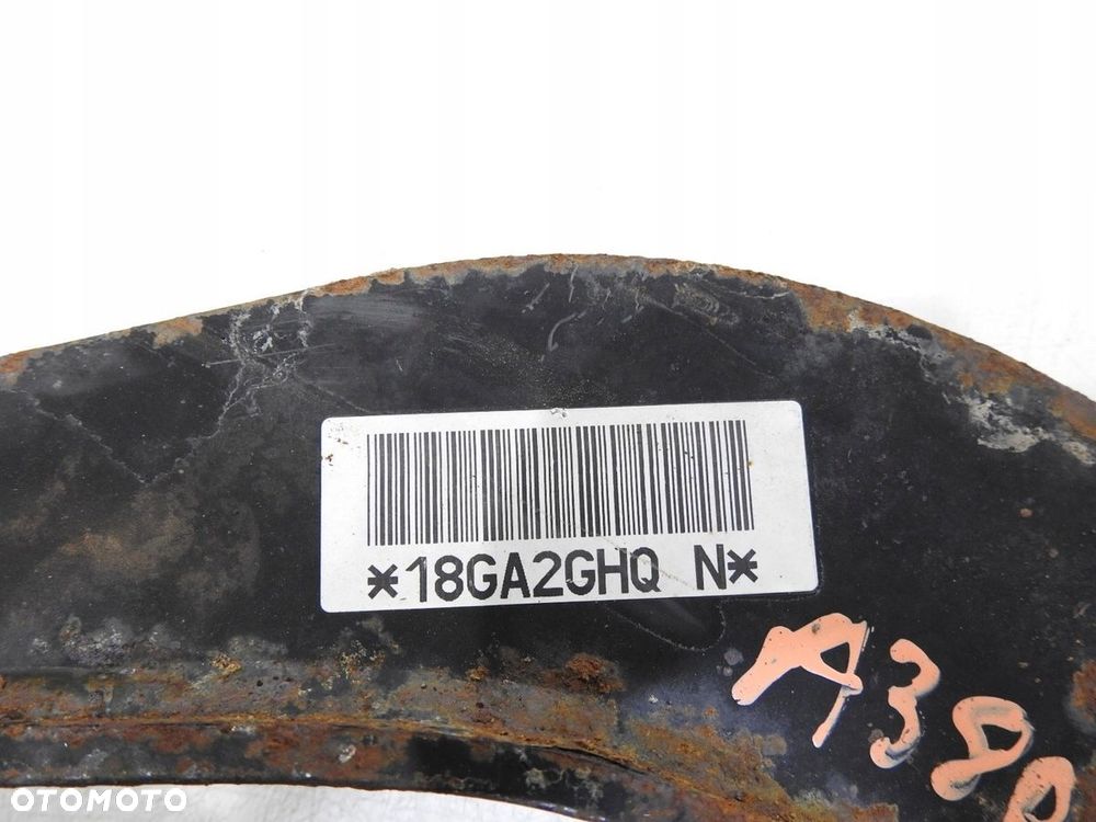 WAHACZ TYŁ TYLNY AUDI A3 8P - 8