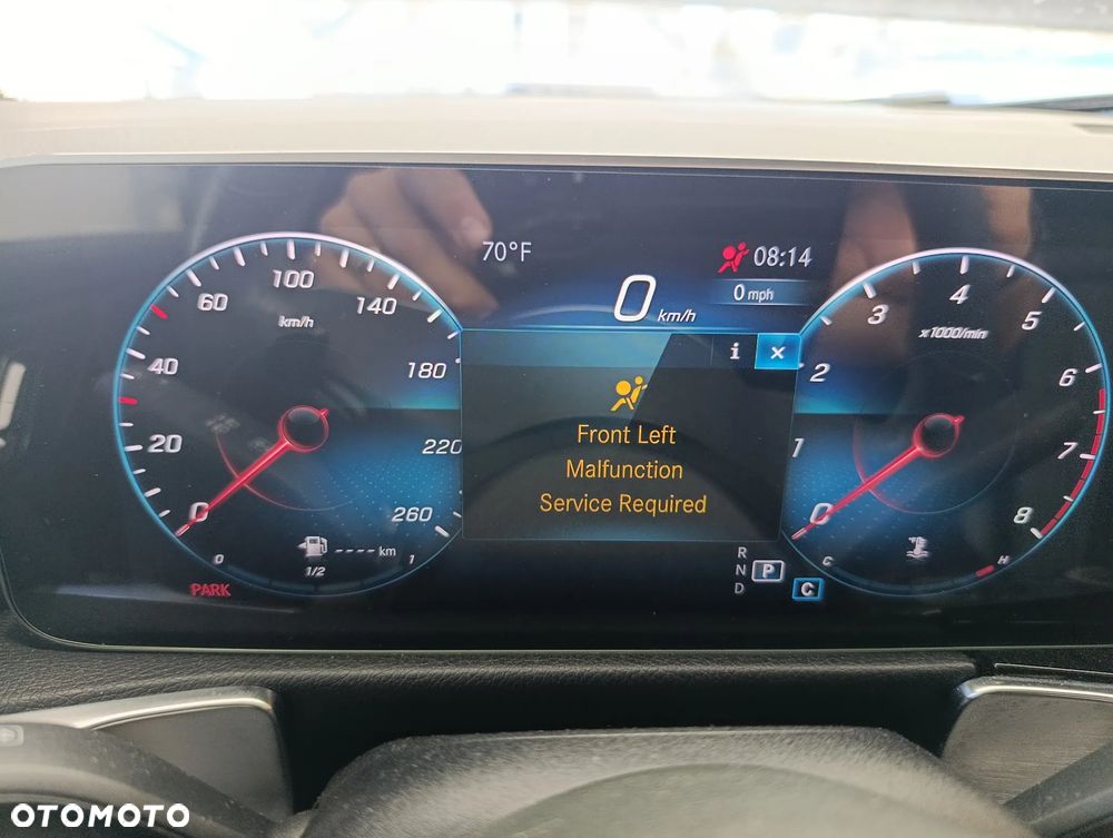 Mercedes-Benz GLB 250 4Matic 8G-DCT Style - 17