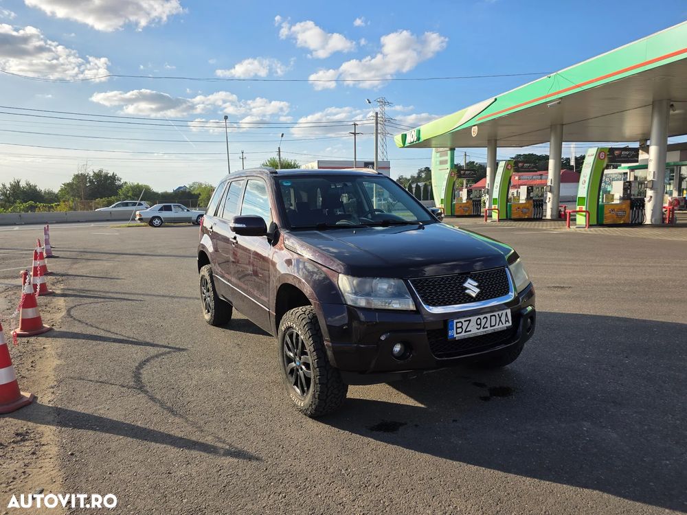 Suzuki Grand Vitara - 1