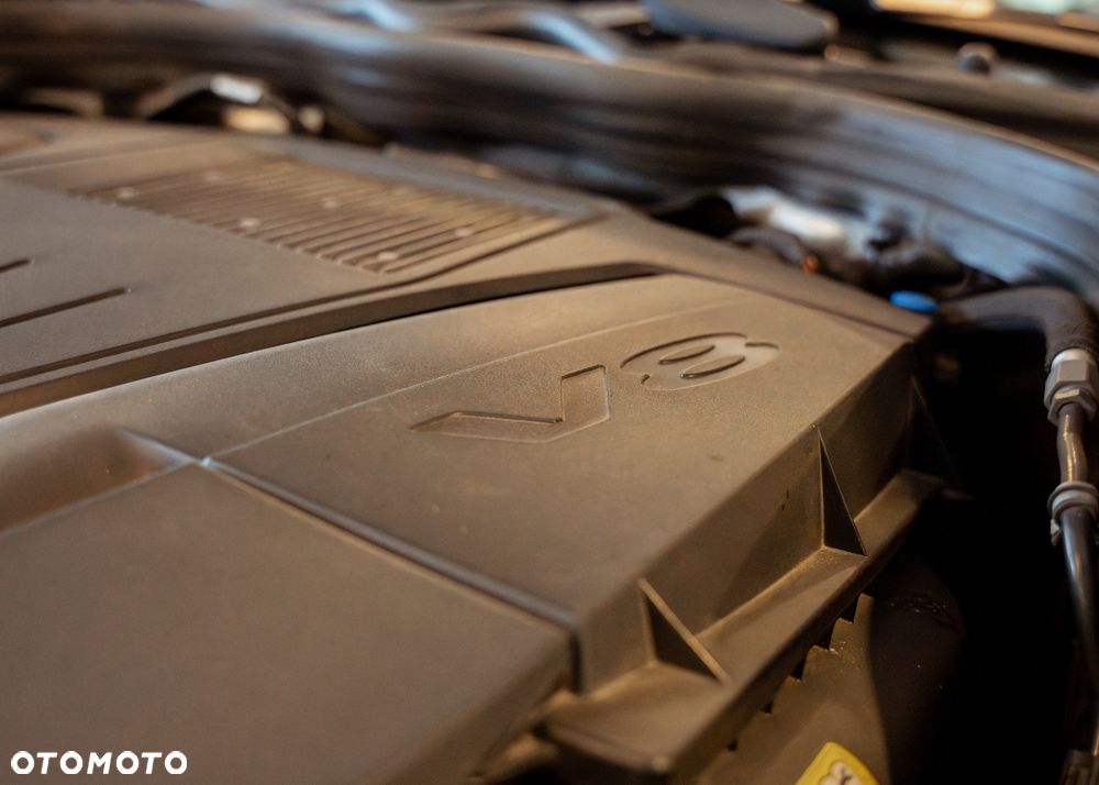 Mercedes-Benz CLS 500 4-Matic BlueEff - 34