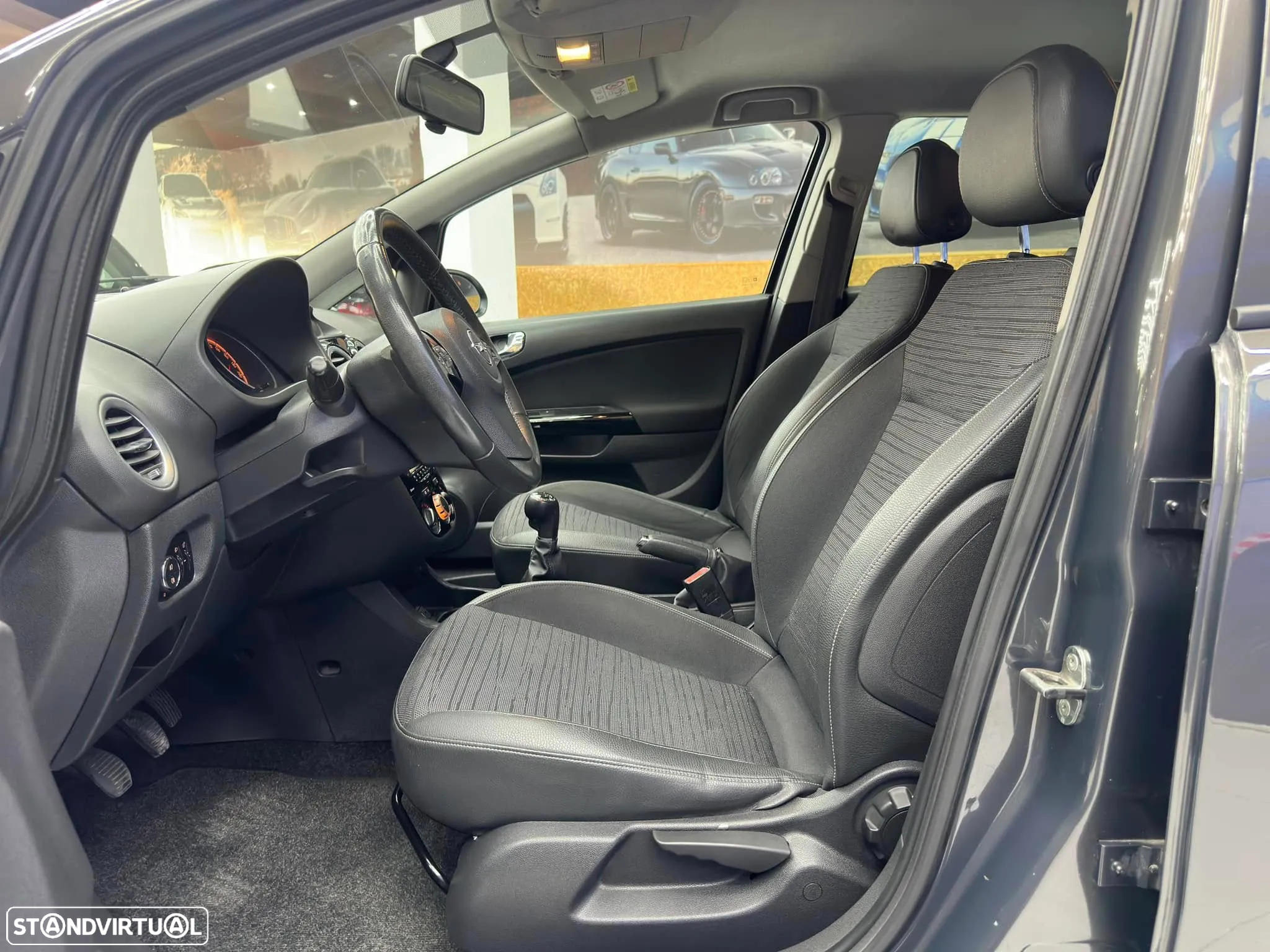 Opel Corsa 1.3 CDTi Business Edition - 40