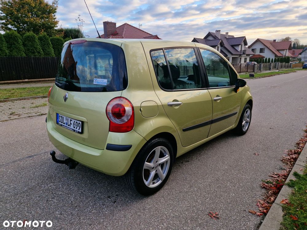Renault Modus - 16
