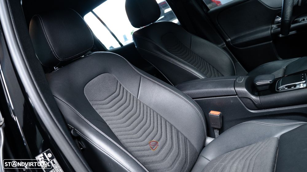 Mercedes-Benz GLB 180 d - 30