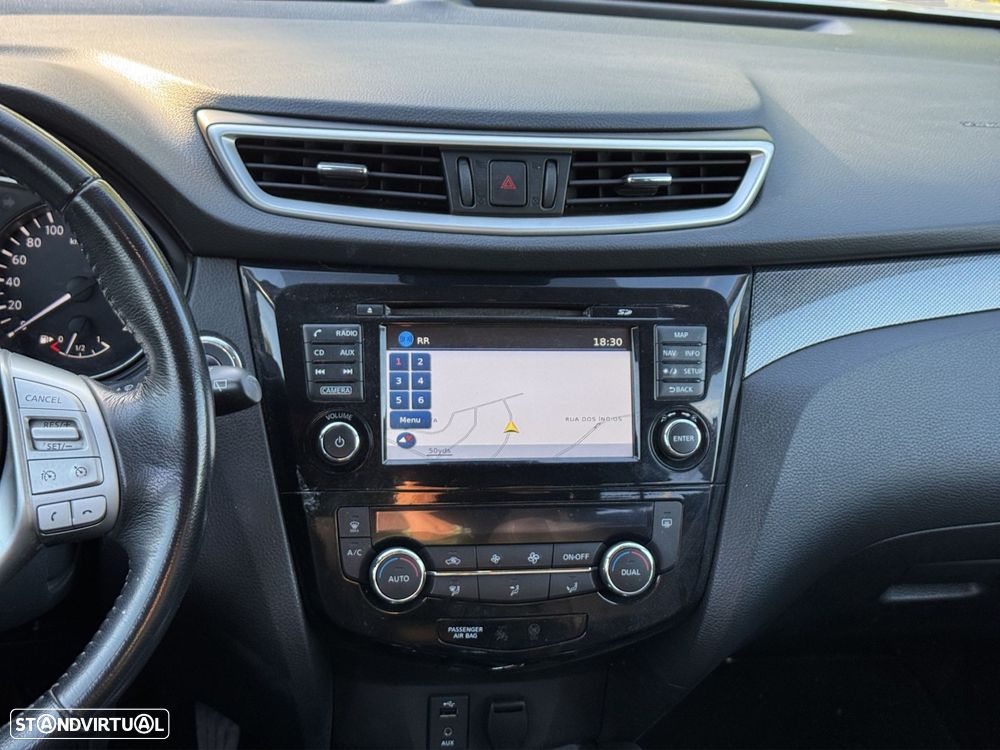 Nissan X-Trail 1.6 dCi N-Connecta - 16