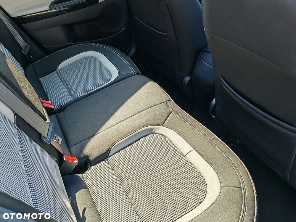 Kia Ceed 1.6 GDI L - 24
