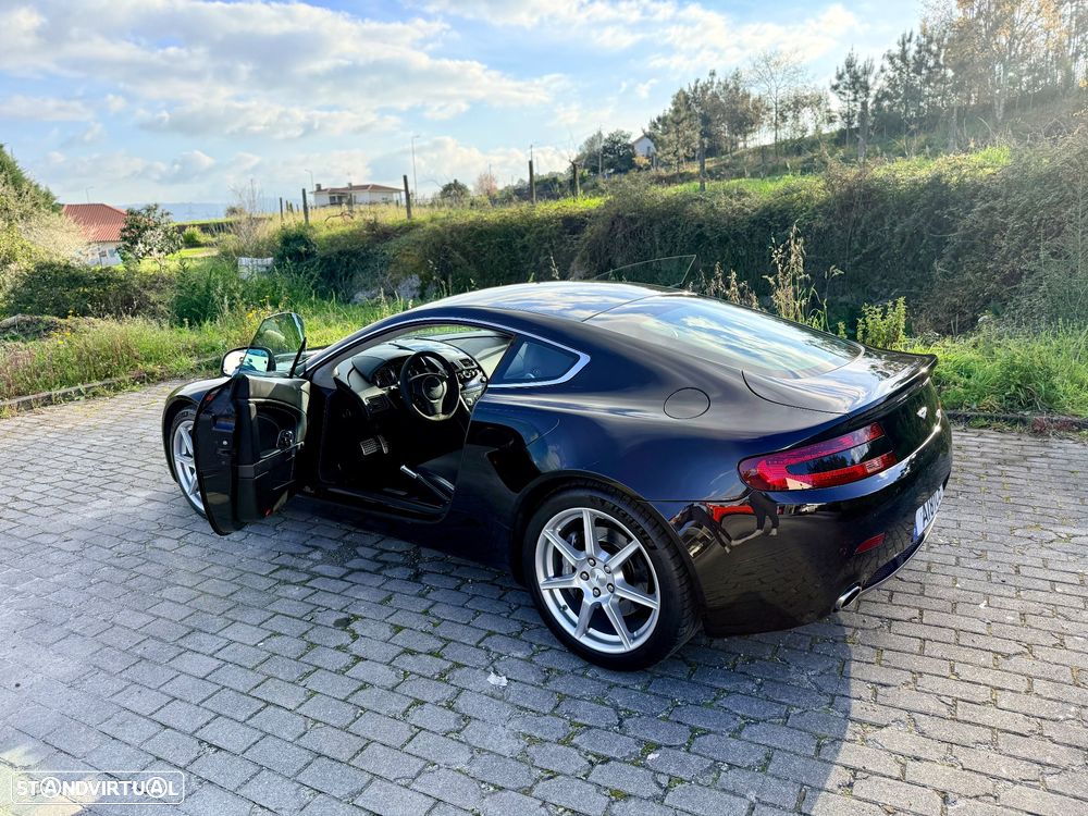 Aston Martin Vantage Coupe V8 Sportshift - 7
