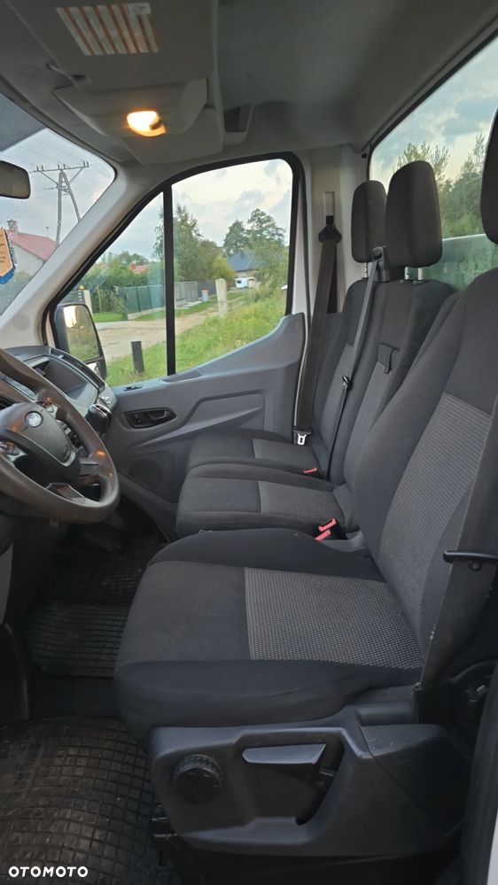 Ford Transit - 2
