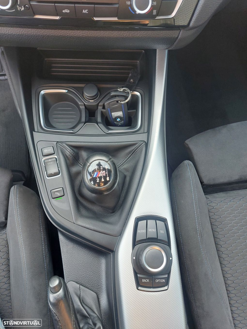 BMW 116 d Pack M - 17