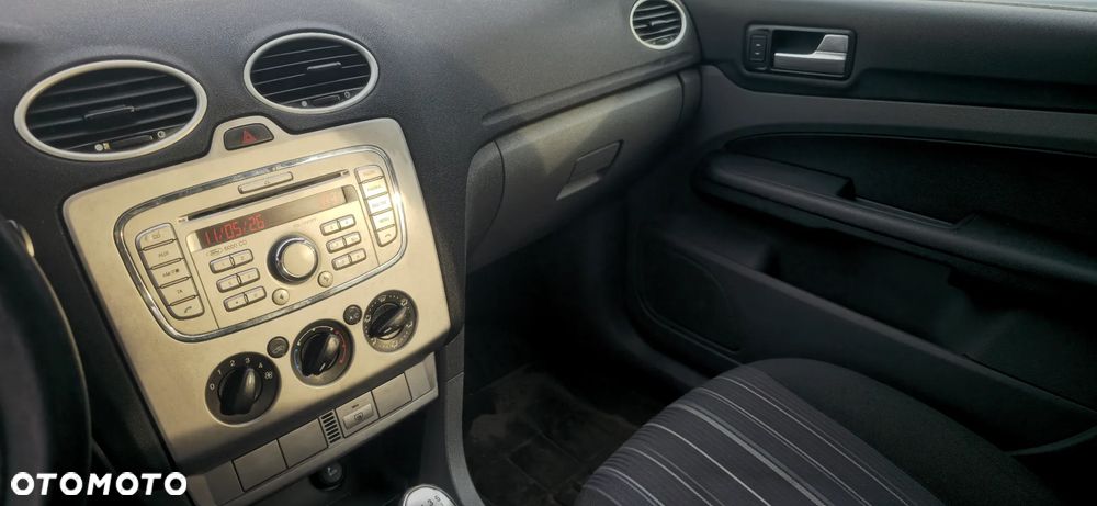Ford Focus 2.0 TDCi DPF Trend - 4