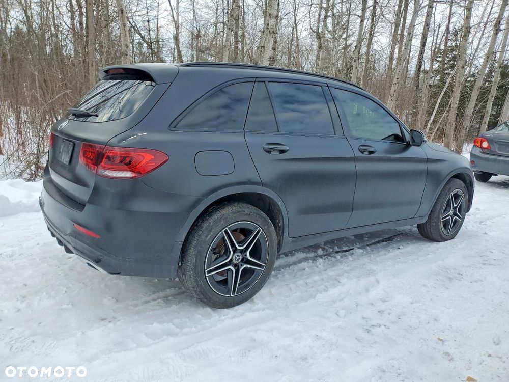 Mercedes-Benz GLC 300 4Matic 9G-TRONIC AMG Line - 4
