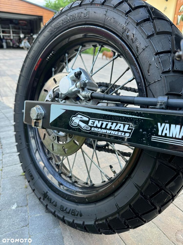 Yamaha WR - 8