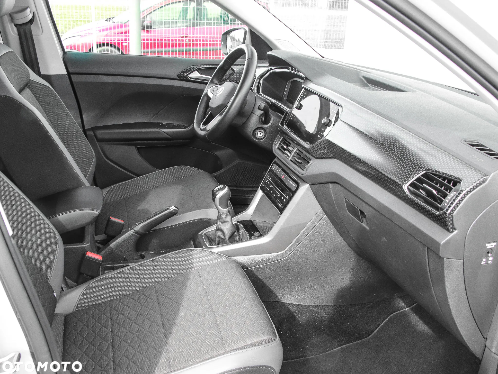Volkswagen T-Cross 1.0 TSI Style - 12