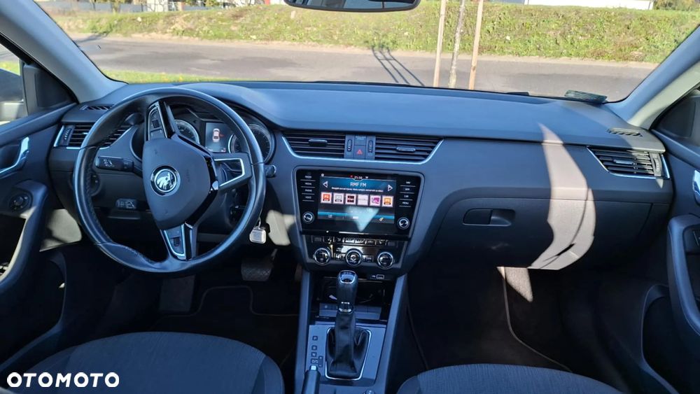 Skoda Octavia 2.0 TDI Style DSG - 7